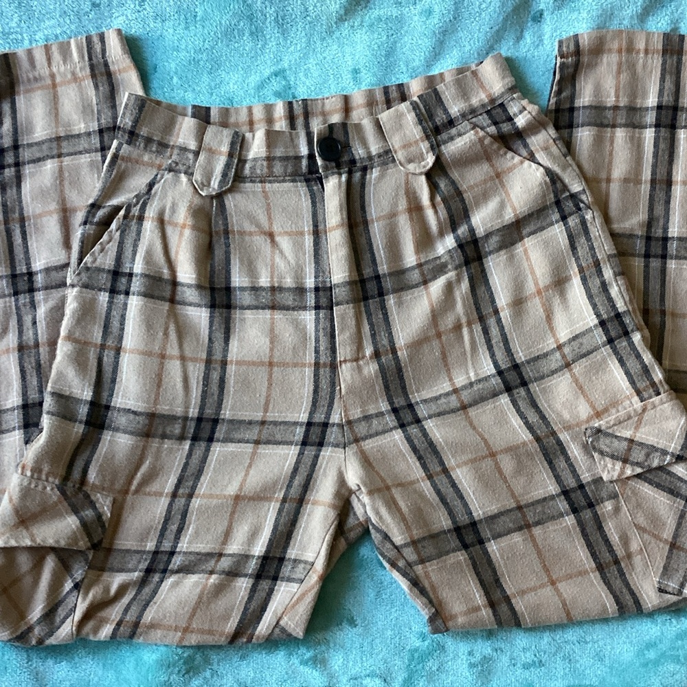 Plaid Women’s Pants in Beige and Black - Picture 2 of 3